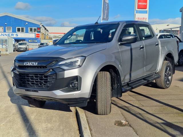 2025 Isuzu D-max 1.9 V-CROSS AUTO