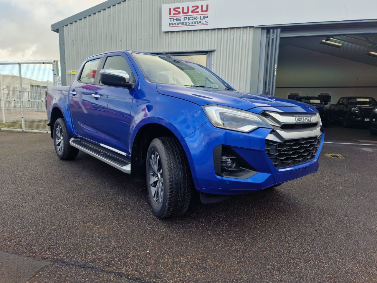 2025 Isuzu D-max