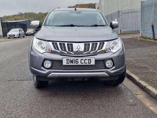 2016 Mitsubishi L200 2.4 Double Cab DI-D 178 Barbarian 4WD