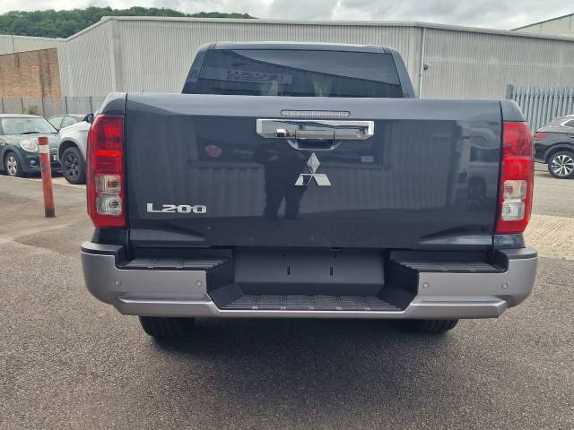2026 Mitsubishi L200 2.4 Titan