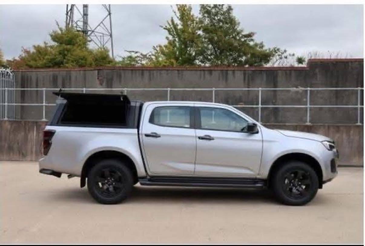 Isuzu D-Max Commercial
